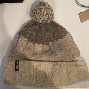 Cream colored Patagonia beanie